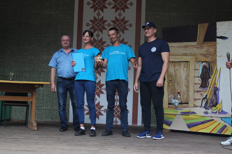 Олеся Петрашко и Иван Демидко принесли команде города Браслава 1 место в технике велосипедного туризма!